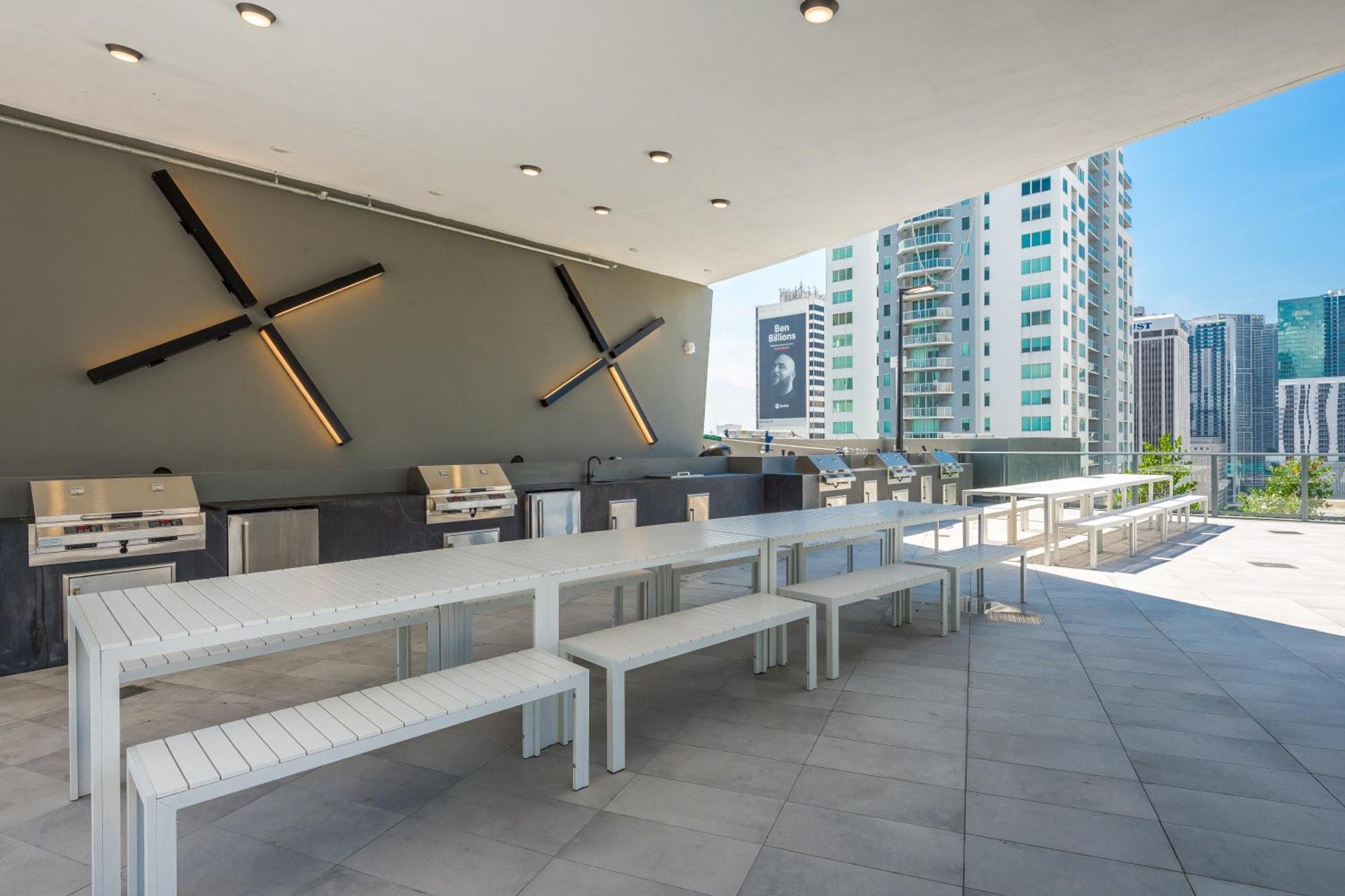 Sentral Alea Miami Aparthotel Kültér fotó